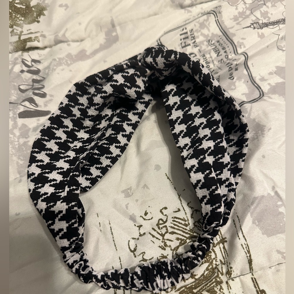 Hair accessories - Picture 11 of 14